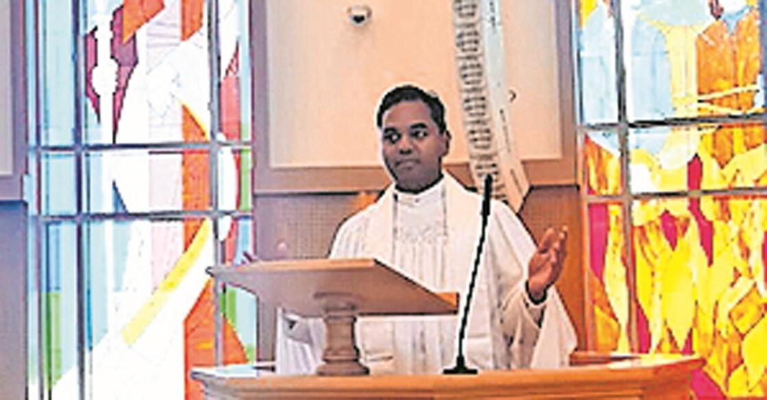first-worship-in-csichurch-abu-dhabi
