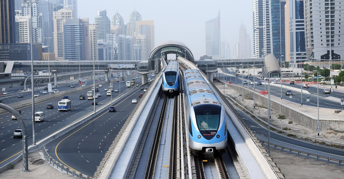 rush-in-dubai-international-airport