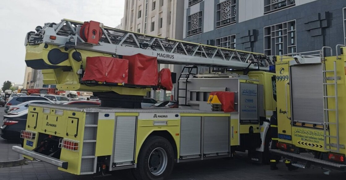 residential-building-caught-fire-in-muscat