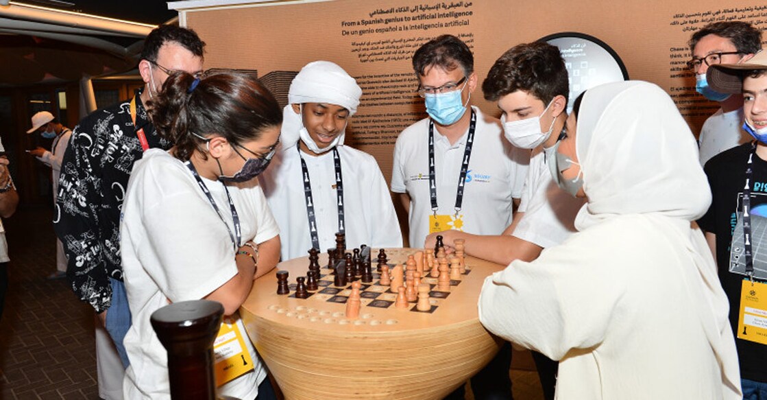 educational-institutions-in-sharjah-introduce-chess-among-students