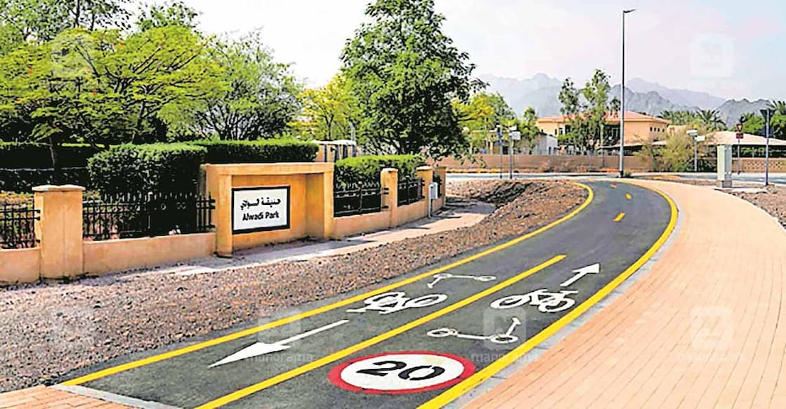 dubai-unveils-new-4-5-kilometer-cycling-sscooter-and-bicycle-track-in-hatta