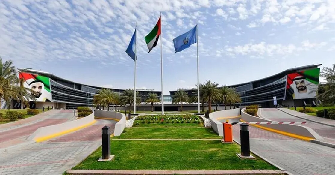 abu-dhabi-energy-services-uaeu-launch-countrys-largest-solar-project-in-education-sector ചിത്രത്തിന് കടപ്പാട്: വാം.