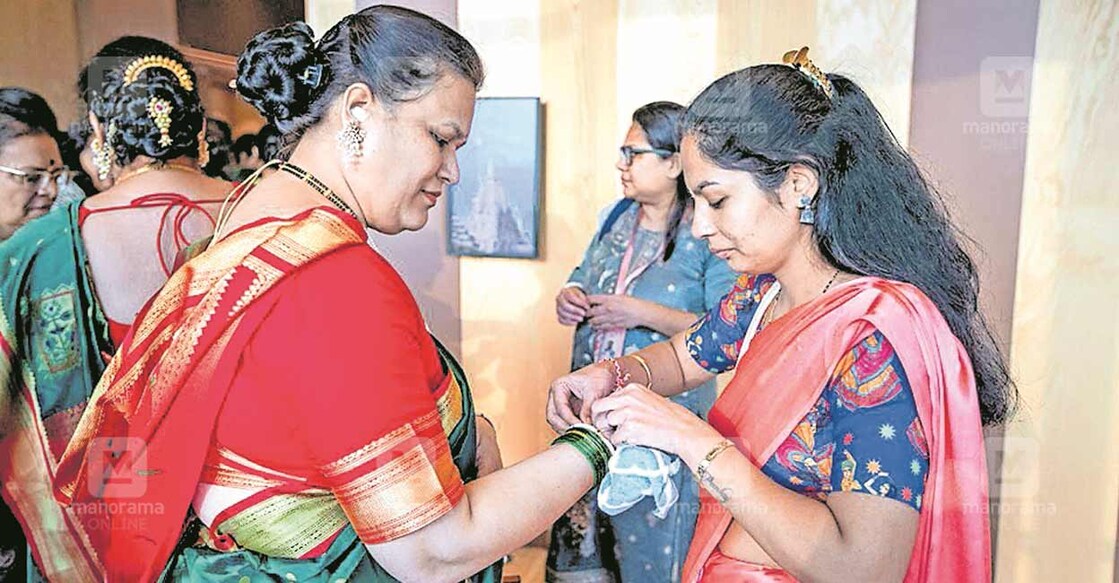 raksha-bandhan-celebration-at-baps-hindu-temple