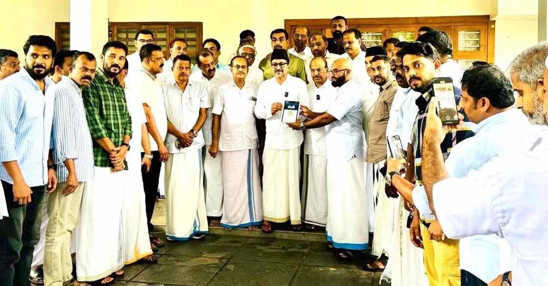 kuwait-kmcc-donates-rs-10-lakhs-for-wayanad-relief-wayanad-landslide