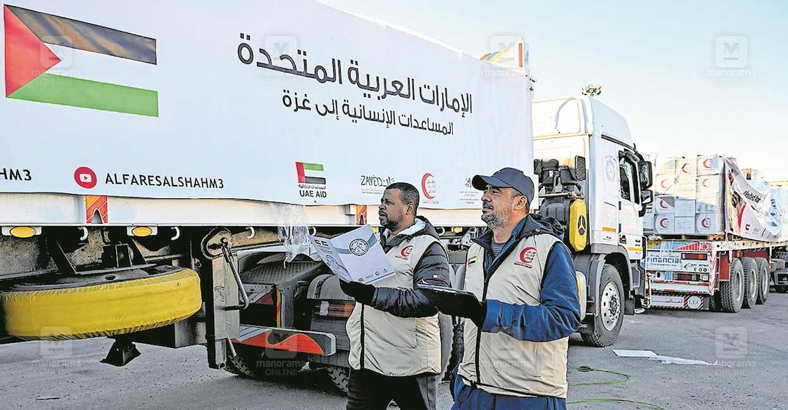 uae-sends-100-trucks-of-aid-to-gaza-since-start-of-ceasefire-100-truck uae-sends-100-trucks-of-aid-to-gaza-since-start-of-ceasefire-100-truck