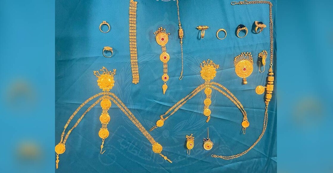 royal-oman-police-arrested-housemaid-for-stealing-gold-jewellery-from-residence