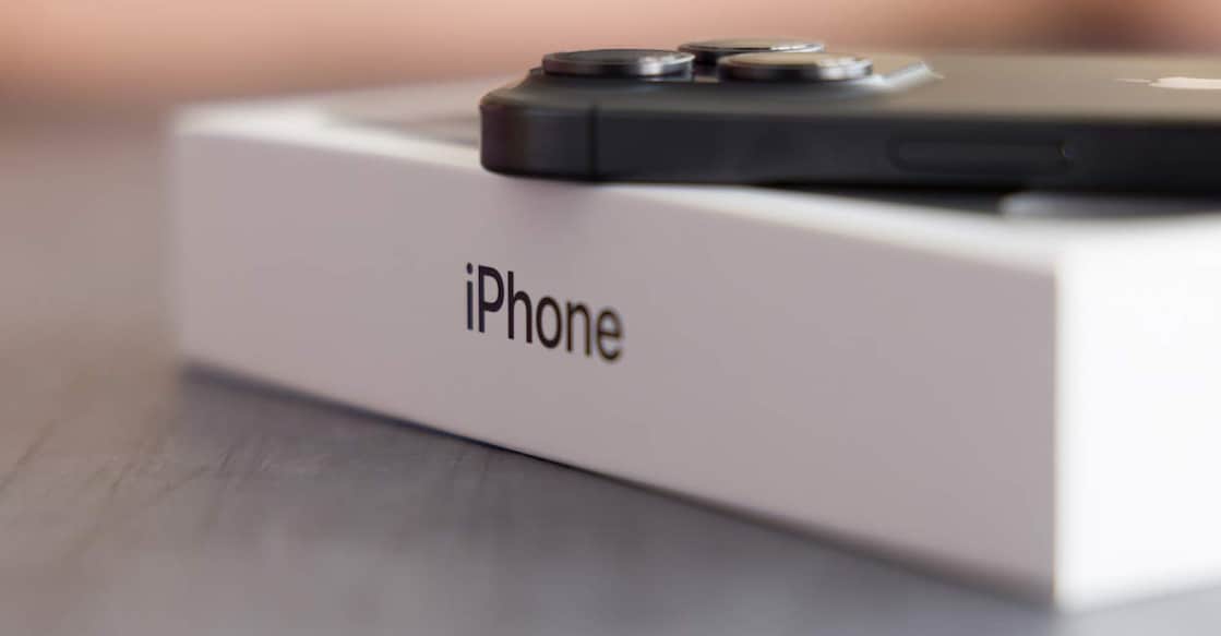 indian-man-working-in-uae-orders-iphone-for-sister-gets-plastic-dummy-instead Representative Photo. Image Credits: Nodokthr/Istockphoto.com