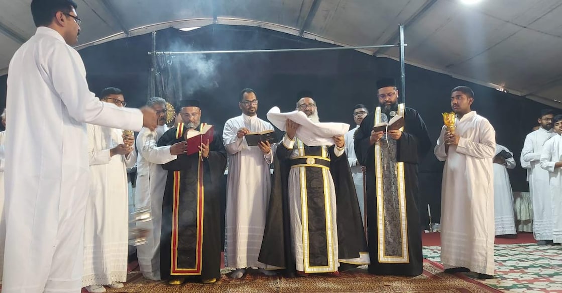 good-friday-at-st-gregorios-orthodox-great-parish-in-kuwait ചിത്രം: സ്പെഷൽ അറേഞ്ച്മെന്റ്