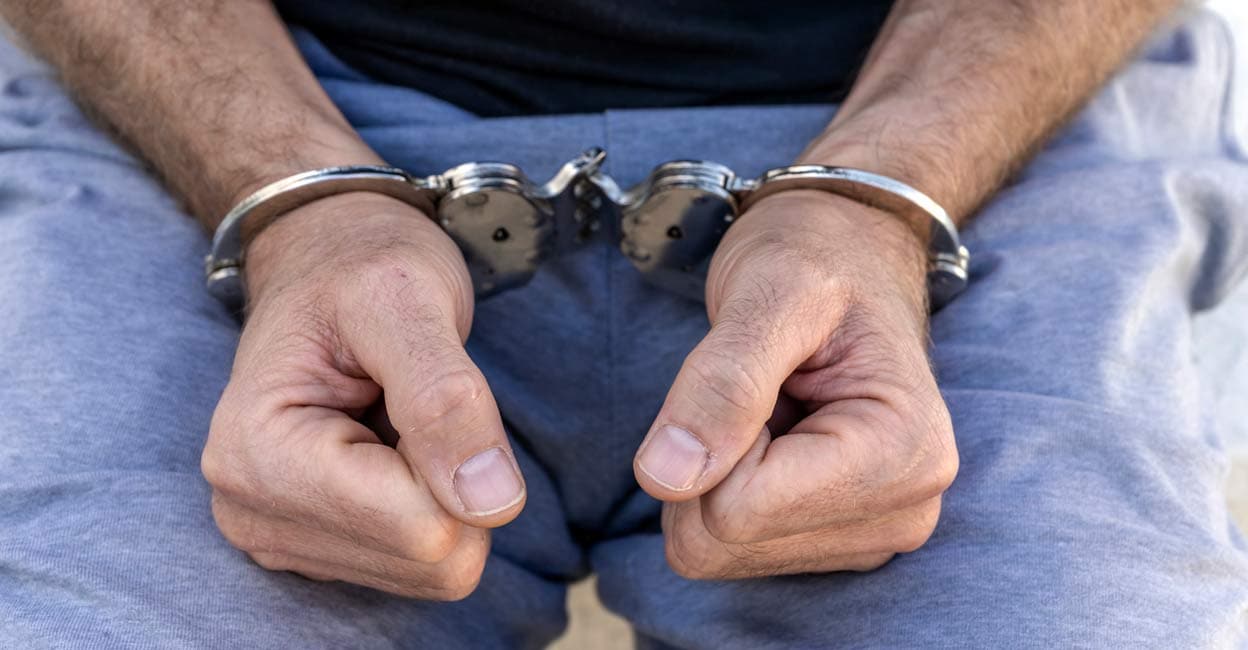 സിവിൽ സർവീസ് ഉദ്യോഗസ്ഥന്റെ മകളെ പീഡിപ്പിച്ച് കൊലപ്പെടുത്തിയ പ്രതി ...