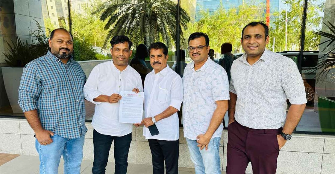 qatar-oicc-incas-malappuram-district-committee-submits-petition-to-adoor-prakash-mp qatar-oicc-incas-malappuram-district-committee-submits-petition-to-adoor-prakash-mp