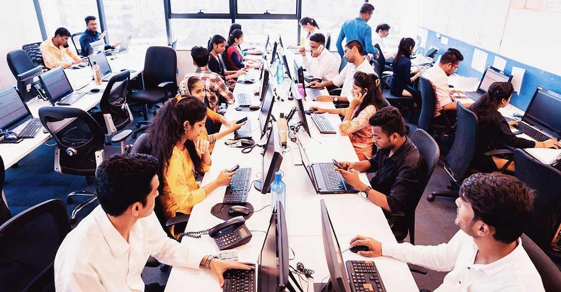 17000-people-benefited-from-the-uae-unemployment-insurance-scheme 17000-people-benefited-from-the-uae-unemployment-insurance-scheme