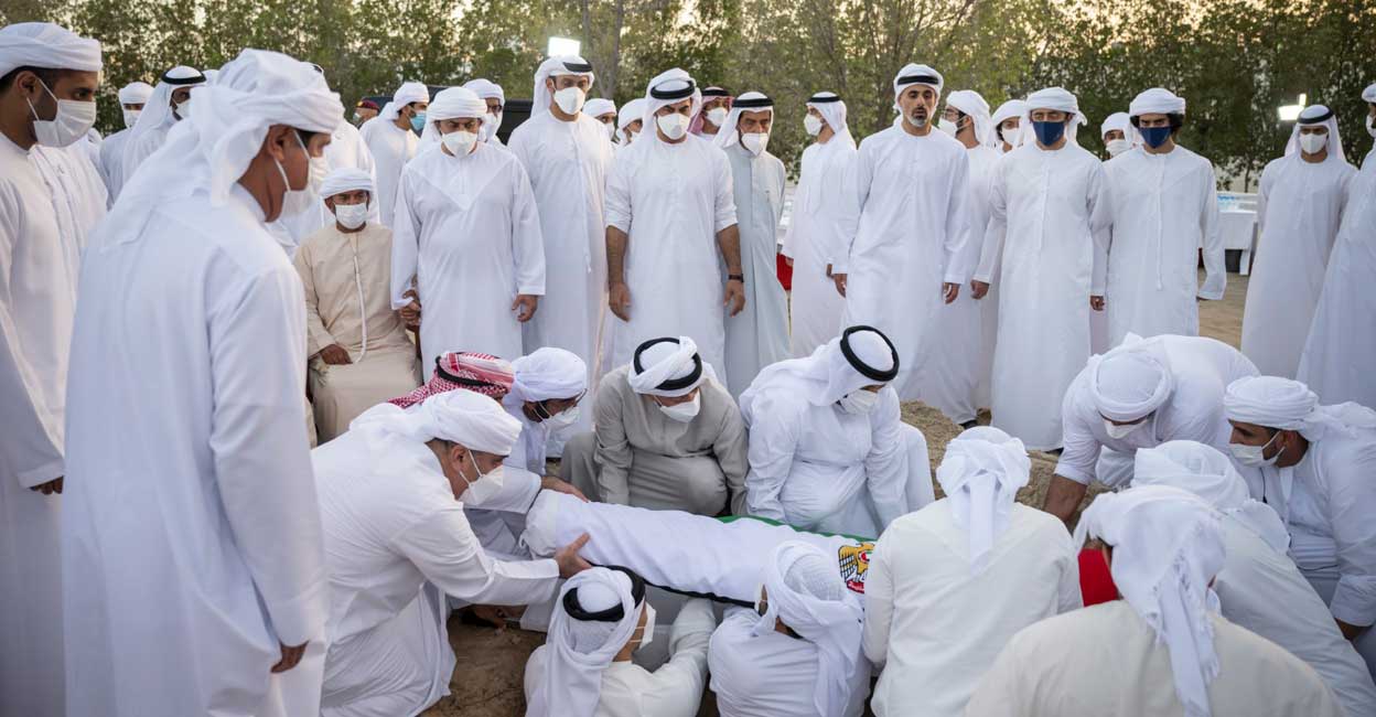 പ്രിയ ഭരണാധികാരിക്ക് കണ്ണീരോടെ യാത്രാമൊഴി ചൊല്ലി യുഎഇ വിഡിയോ, ചിത്രങ്ങൾ