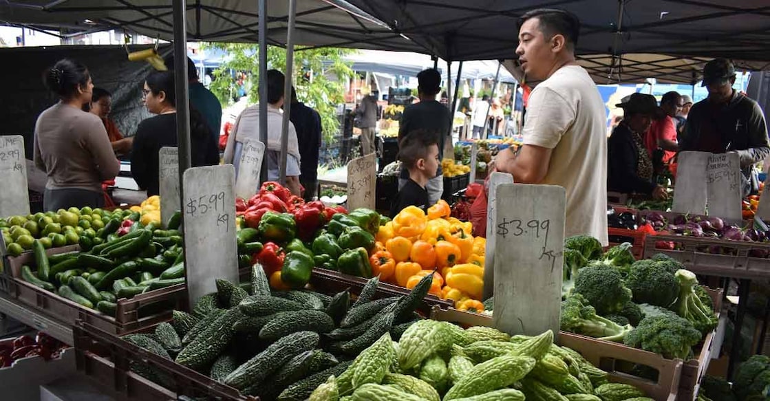 surge-in-sunday-markets-in-brisbanes-logan-city-queensland surge-in-sunday-markets-in-brisbanes-logan-city-queensland