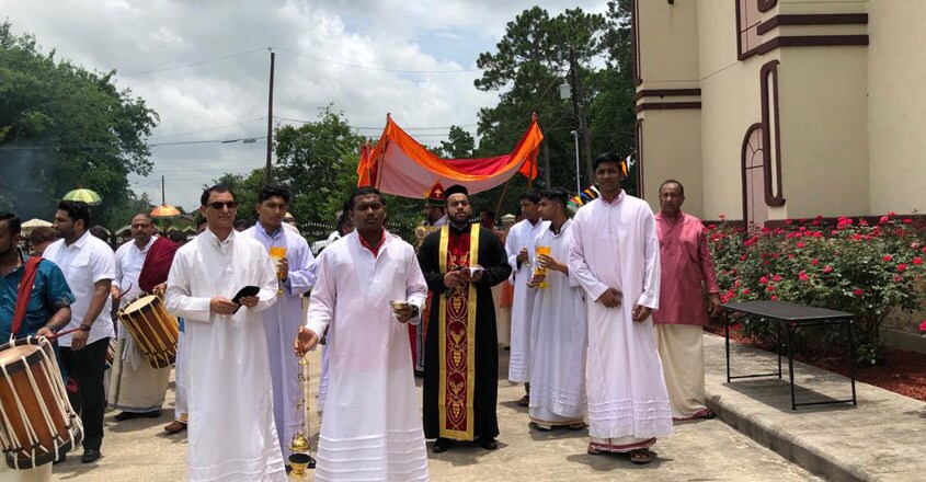 st-james-knanaya-church-4 st-james-knanaya-church-4