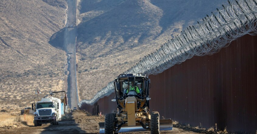 Us Mexico border wall