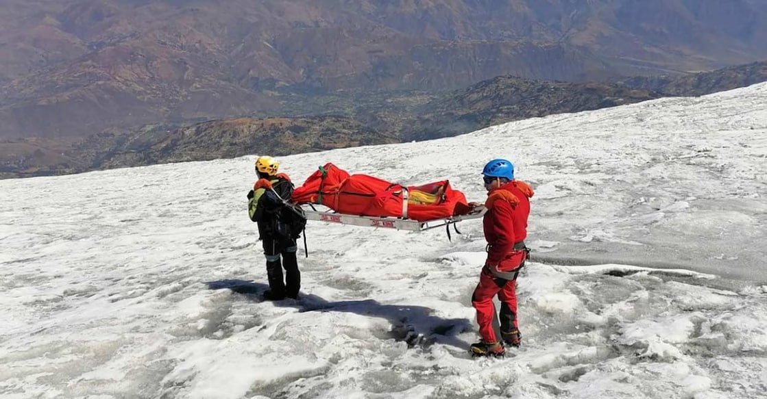 american-mountaineer-william-stampfl-dead-body-found-after-22-years 22 വർഷങ്ങൾക്ക് മുൻപുണ്ടായ മഞ്ഞുവീഴ്ചയിൽ കാണാതായ അമേരിക്കൻ പർവതാരോഹകനായ വില്യം സ്റ്റാംഫലിന്റെ മൃതദേഹം. Image Credit: X/AP_Noticias