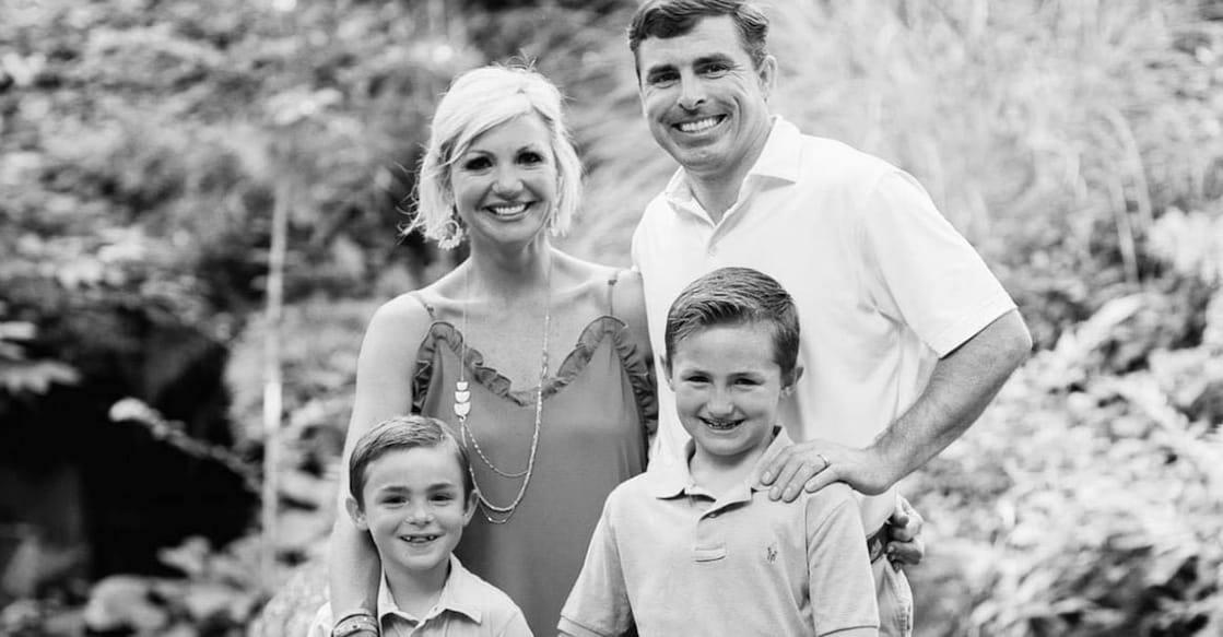 new-york-plane-crach-five-members-of-family-killed