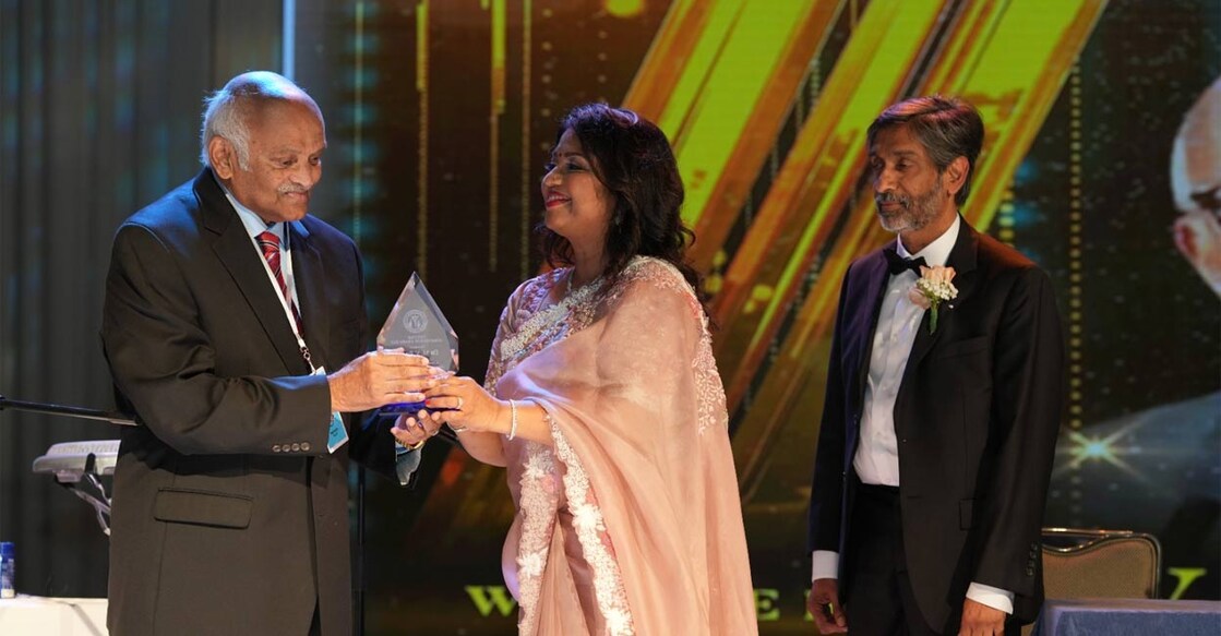 association-of-kerala-medical-graduates-lifetime-achievement-award-to-dr-mv-pillai association-of-kerala-medical-graduates-lifetime-achievement-award-to-dr-mv-pillai