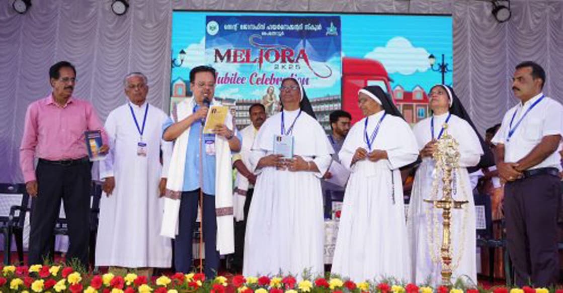 4-books-of-ac-george-were-released ചിത്രം: സ്പെഷൽ അറേഞ്ച്മെന്റ്