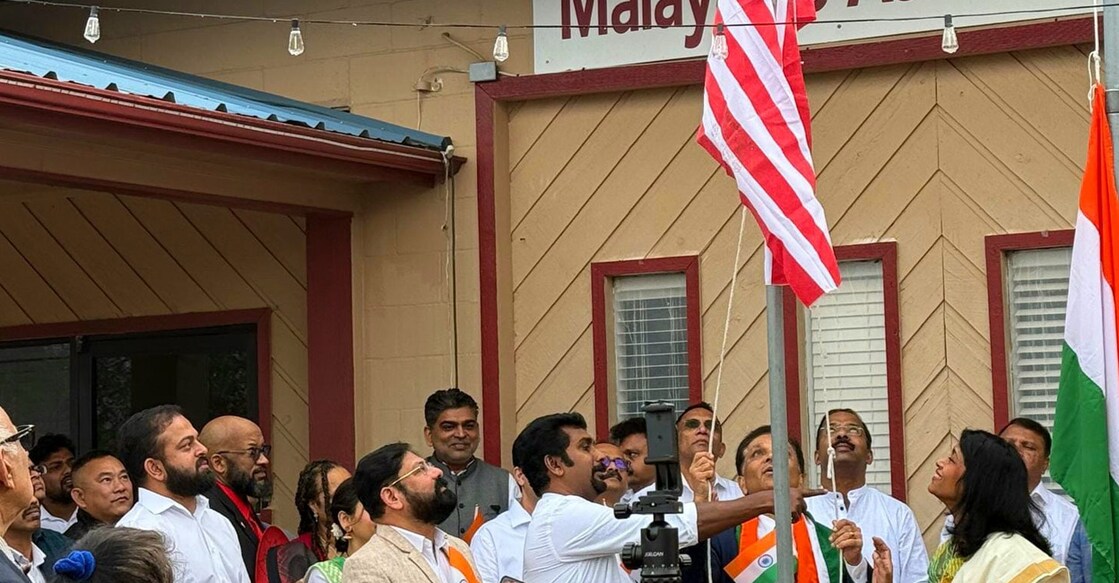 ചിത്രം: സ്പെഷൽ അറേഞ്ച്മെന്റ്