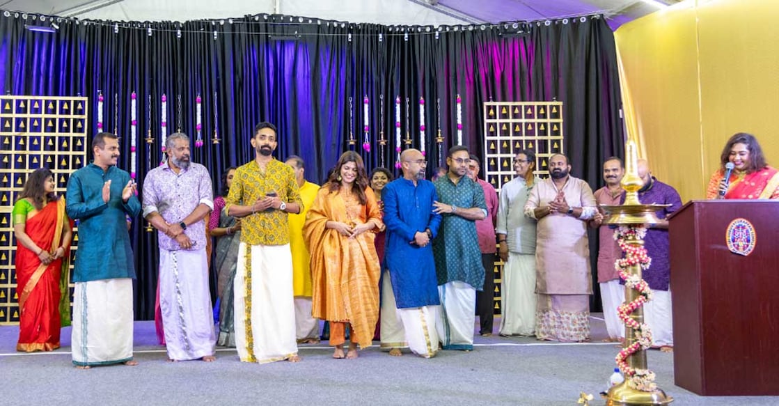 houston-guruvayoorappan-temple-festival-2025 നടിയും ഗായികയുമായ അപർണ ബാലമുരളിയാണ് ഉത്സവം ഉദ്ഘാടനം ചെയ്തത്.