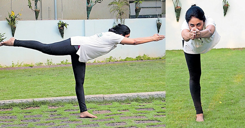 ekapada-virabhadrasana2 ekapada-virabhadrasana2