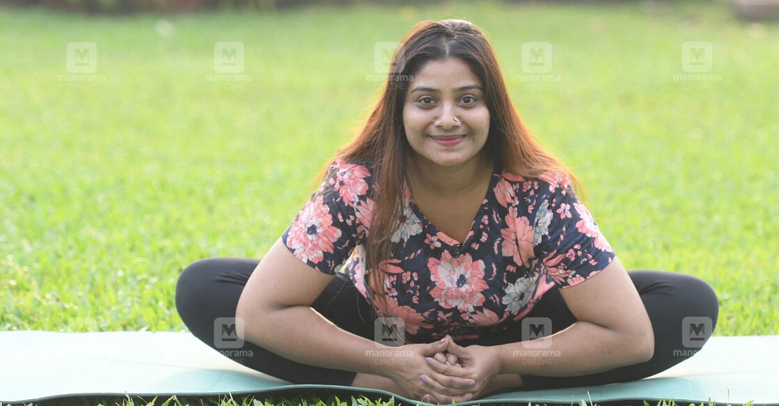 yoga pcod യോഗാഗുരു സുജിത്ര മേനോൻ