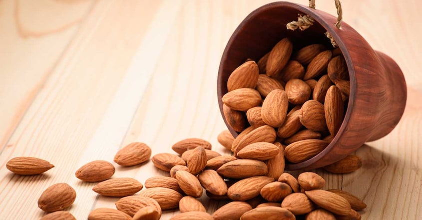 almond almond