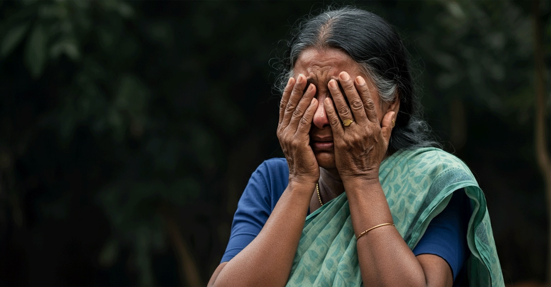 old-woman-crying-ai-generated-image