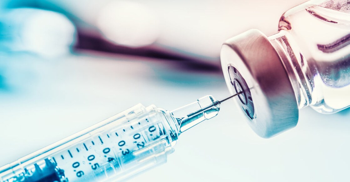 medicine-antibiotic-injection-marianvejcik-istock-photo-com