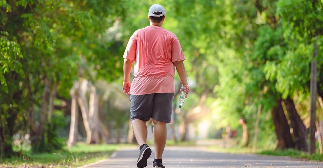 excercise-jogging-walking-bell-ka-pang-shutterstock-com