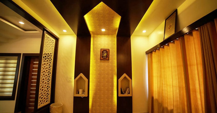 false box-house-kannur-prayer