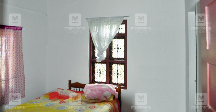 5-lakh-home=bed 5-lakh-home=bed
