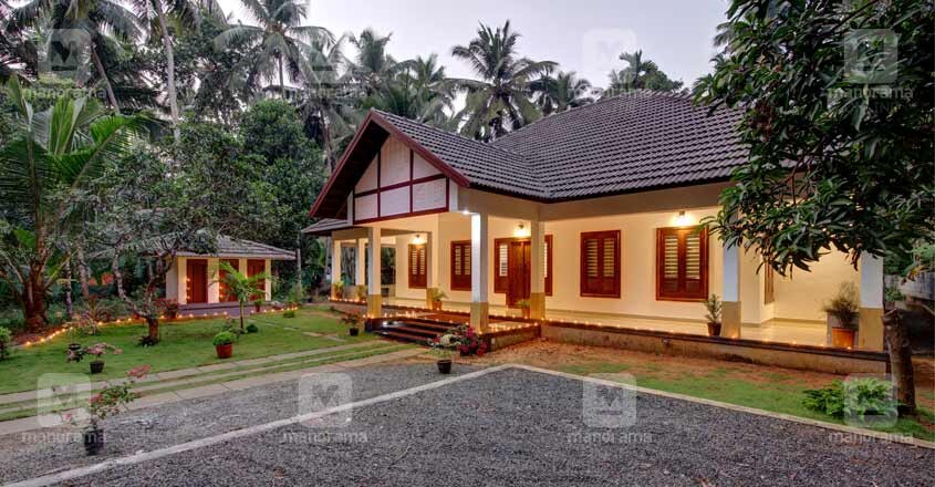 traditional-home-thikkodi-yard traditional-home-thikkodi-yard