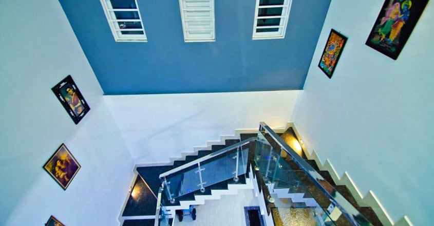 4-cent-home-kottayam-stair 4-cent-home-kottayam-stair