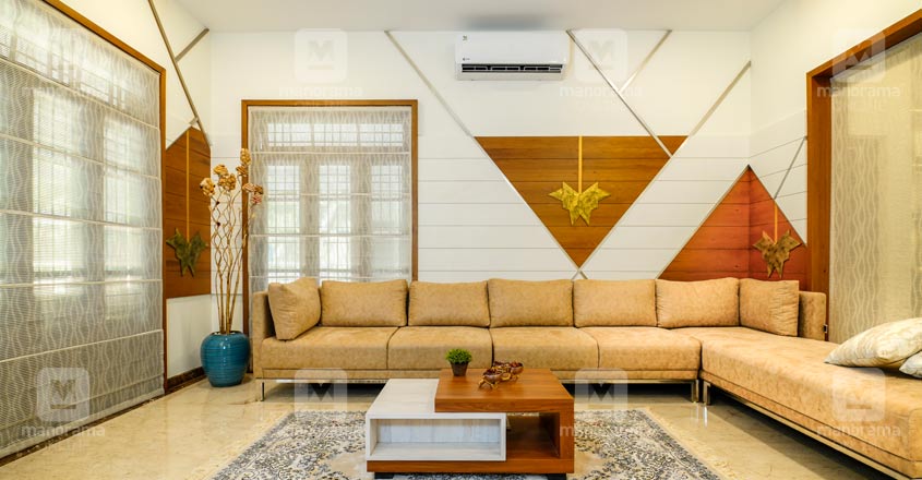 nri-house-malappuram-living nri-house-malappuram-living