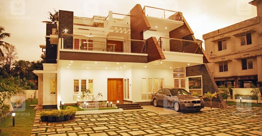 nri-house-changanacheri-night nri-house-changanacheri-night