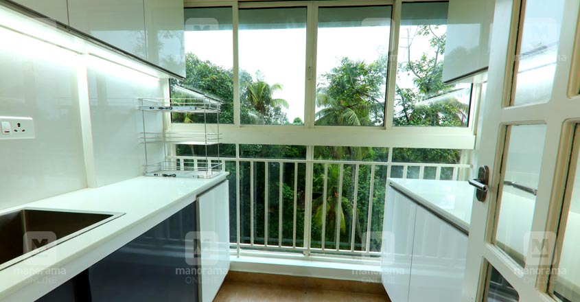 space-efficient-flat-kochi-balcony space-efficient-flat-kochi-balcony