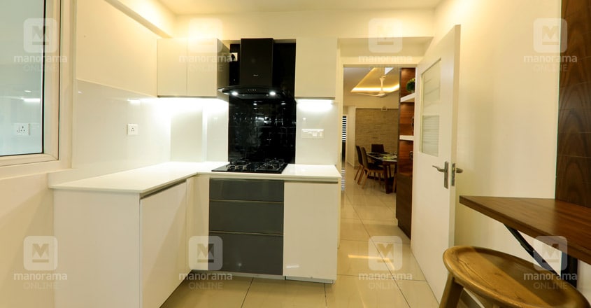 space-efficient-flat-kochi-kitchen space-efficient-flat-kochi-kitchen