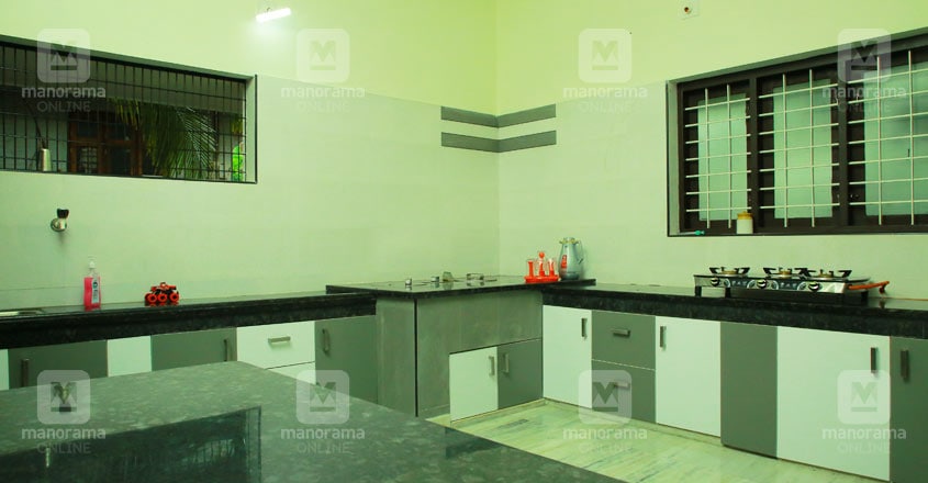 25-lakh-home-tirur-kitchen 25-lakh-home-tirur-kitchen