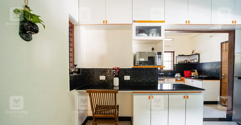 fluid-house-kottayam-kitchen fluid-house-kottayam-kitchen