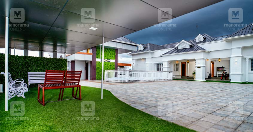 house-on-terrace-kondotty-entrance house-on-terrace-kondotty-entrance