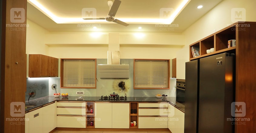 tropical-house-kolenchery-kitchen tropical-house-kolenchery-kitchen