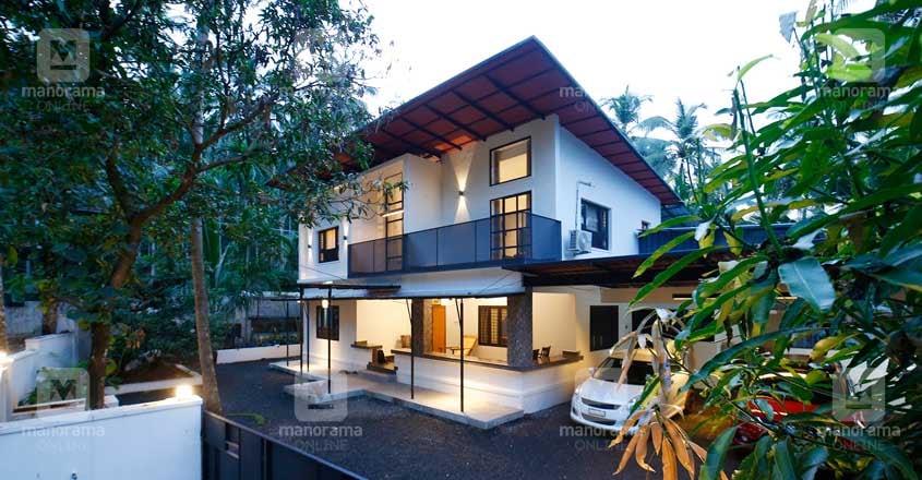 architect-own-house-25-lakhs-yard architect-own-house-25-lakhs-yard
