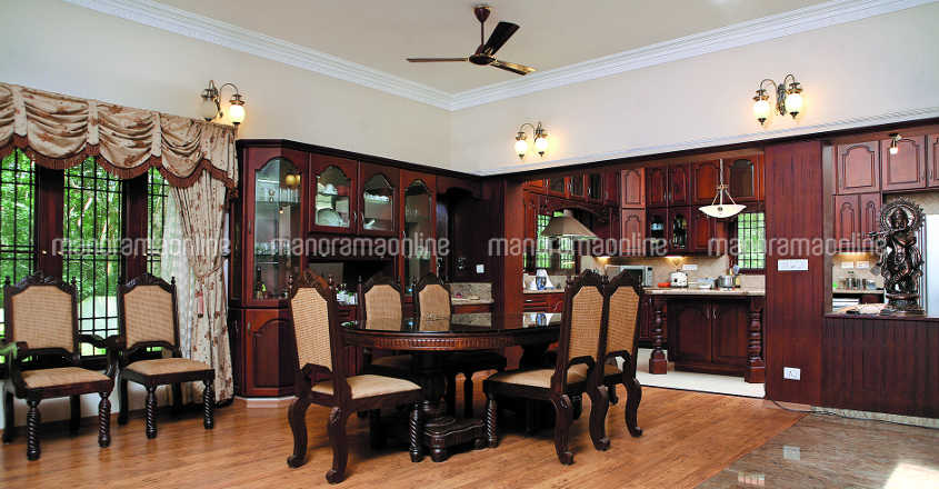 vasthu-nalukettu-dine vasthu-nalukettu-dine