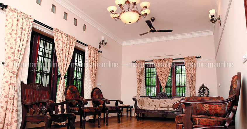vasthu-nalukettu-living vasthu-nalukettu-living