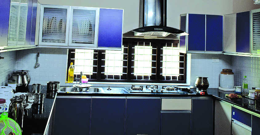 renovated-house-nilambur-kitchen renovated-house-nilambur-kitchen