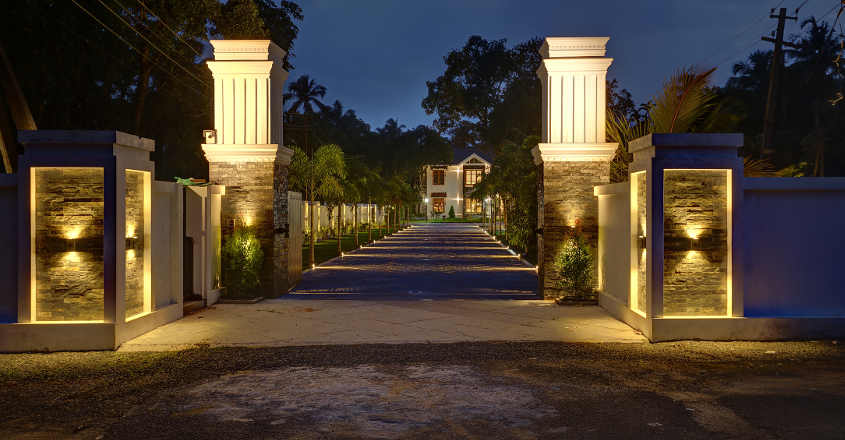nattika-house-gate nattika-house-gate