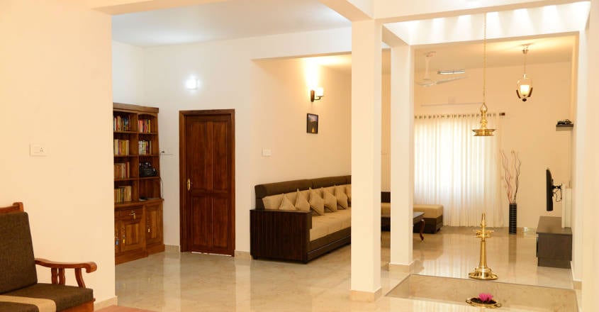 traditional-house-karapuzha-courtyard traditional-house-karapuzha-courtyard
