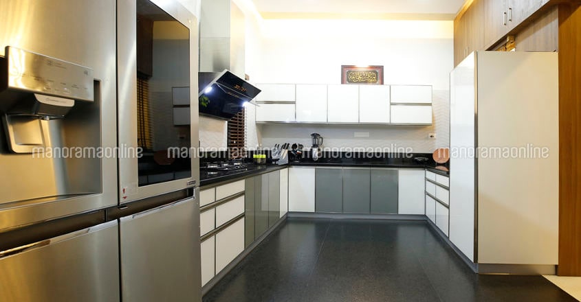creative-home-calicut-kitchen creative-home-calicut-kitchen